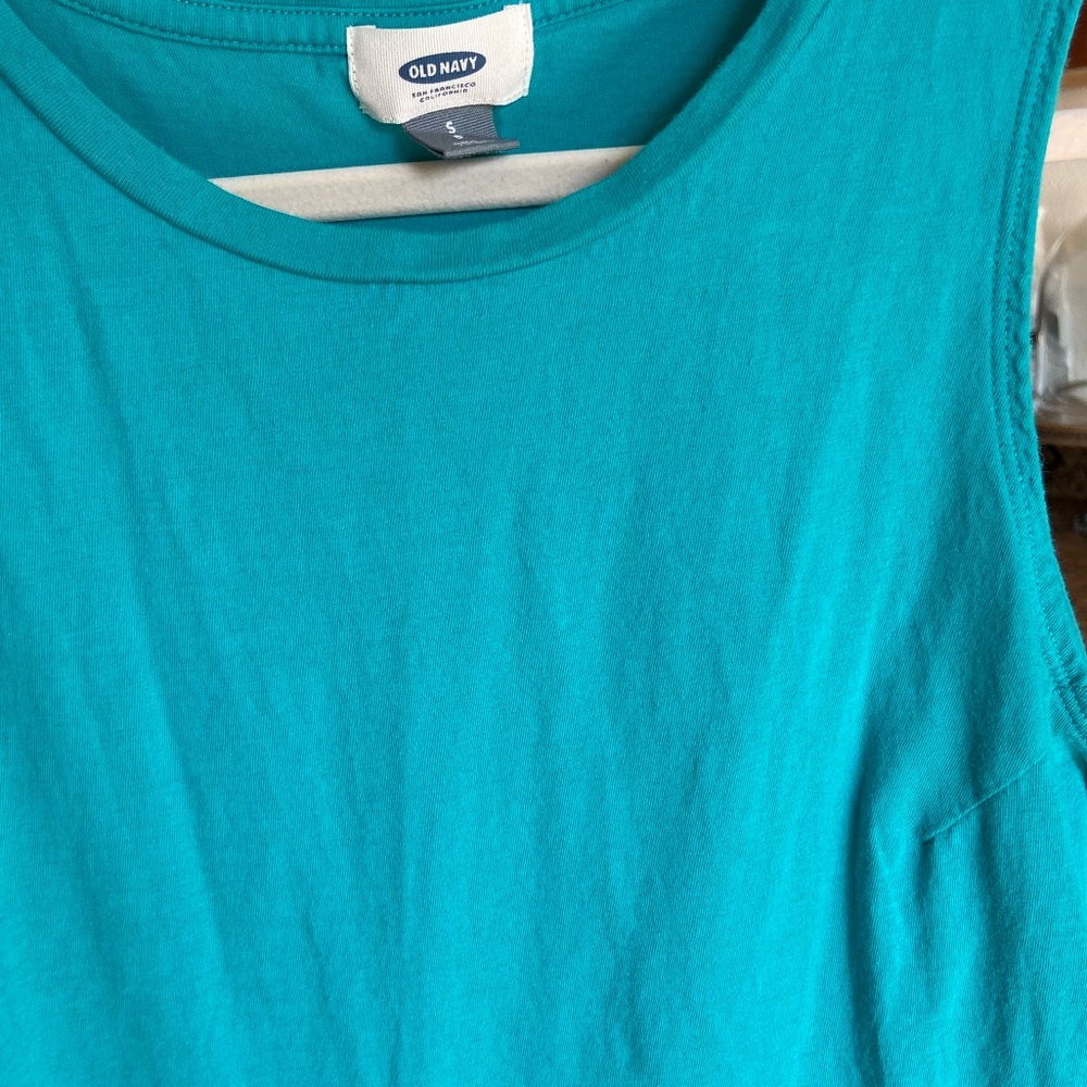 Turquoise Ruffle Tank - Picture 3 of 3